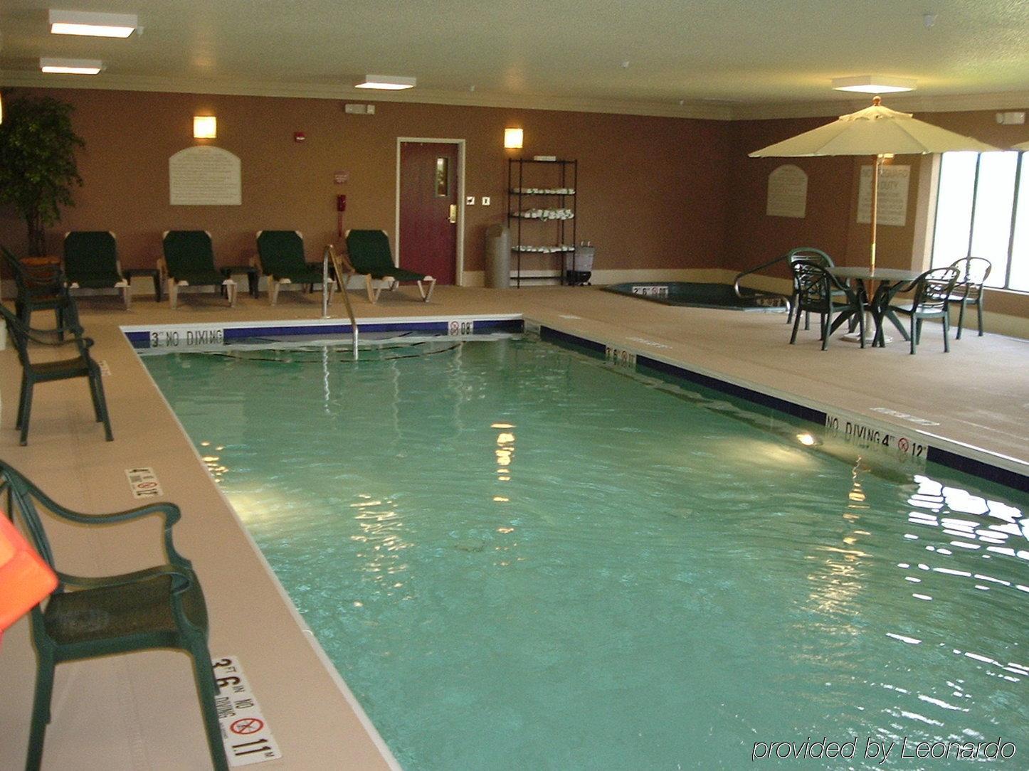 Holiday Inn Express Gas City By Ihg Экстерьер фото